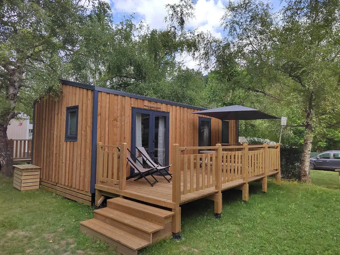 2-bedroom Premium mobile home with air conditioning